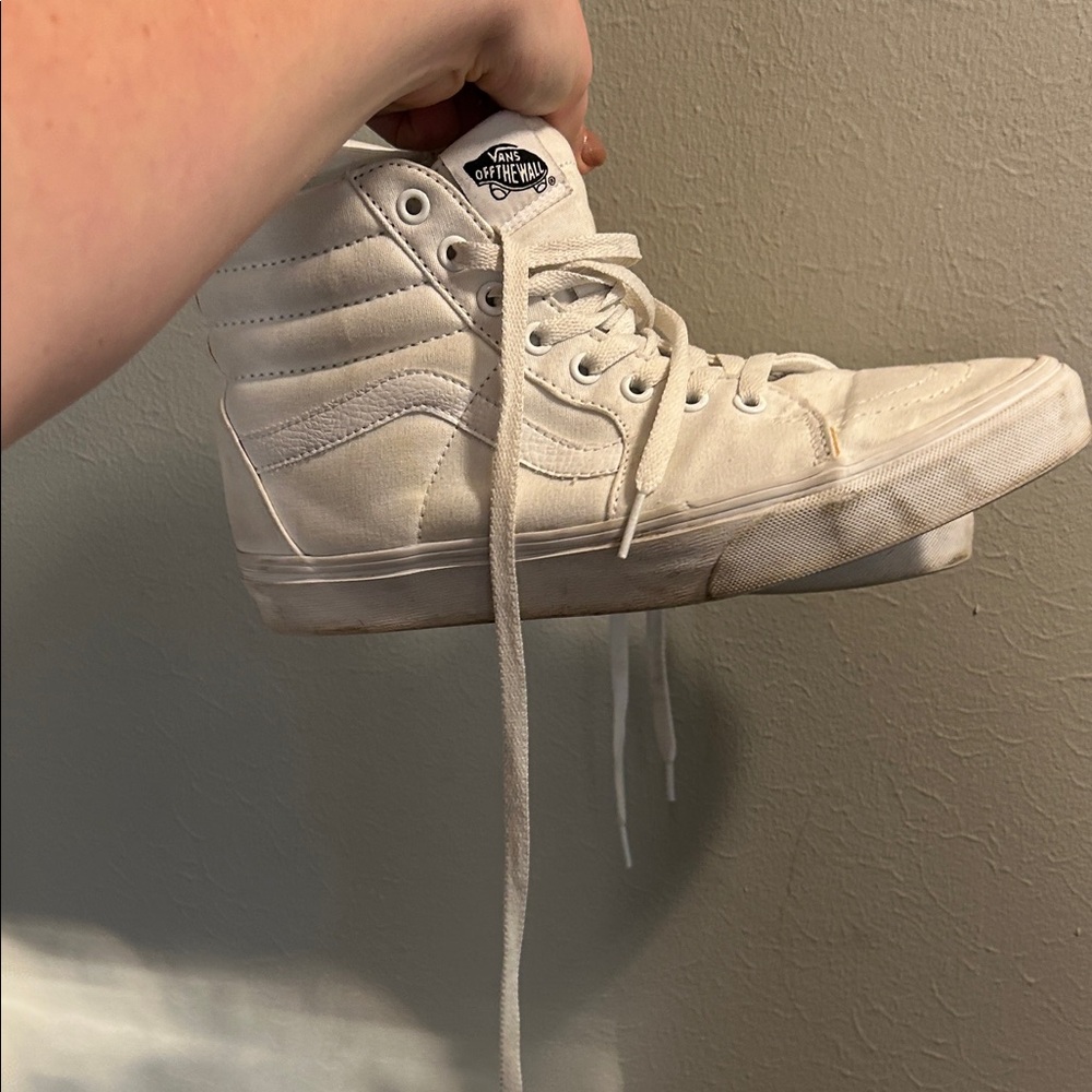 Vans Classic White Canvas High-Tops